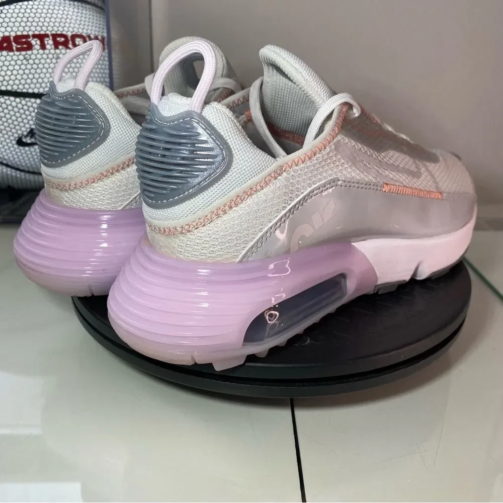 🆕 Nike Air Max 2090 GS 'Platinum Tint Light Violet' - Womens 8.5 - Picture 10 of 11